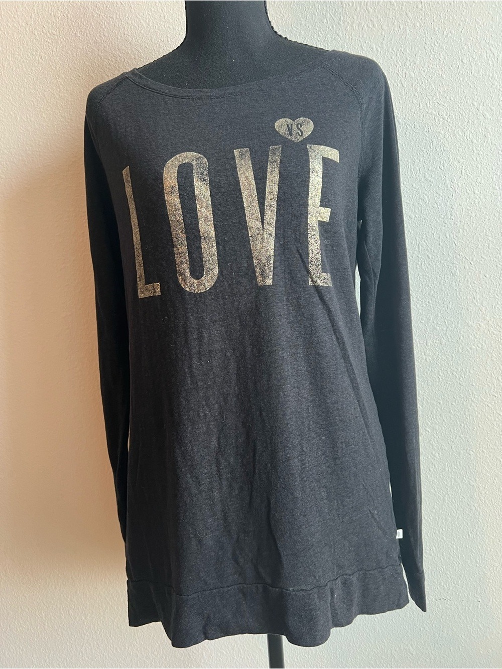 Victorias Secret Black Gold Washed Metallic LOVE Graphic Long Sleeve Shirt XS